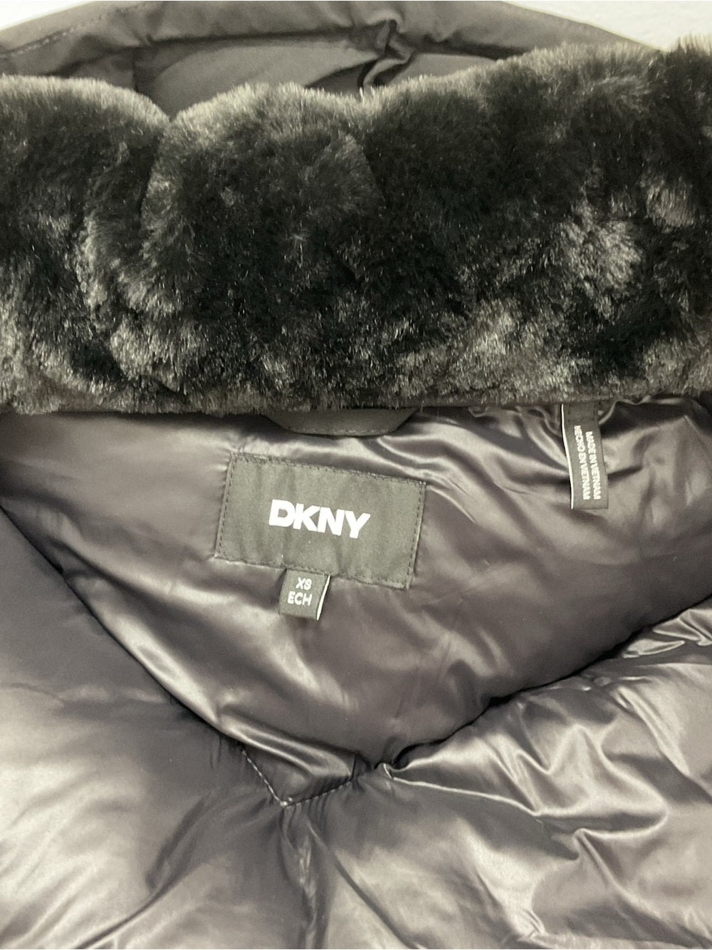 DKNY Black Hooded Long Quilted Puffer Coat Size XS New
