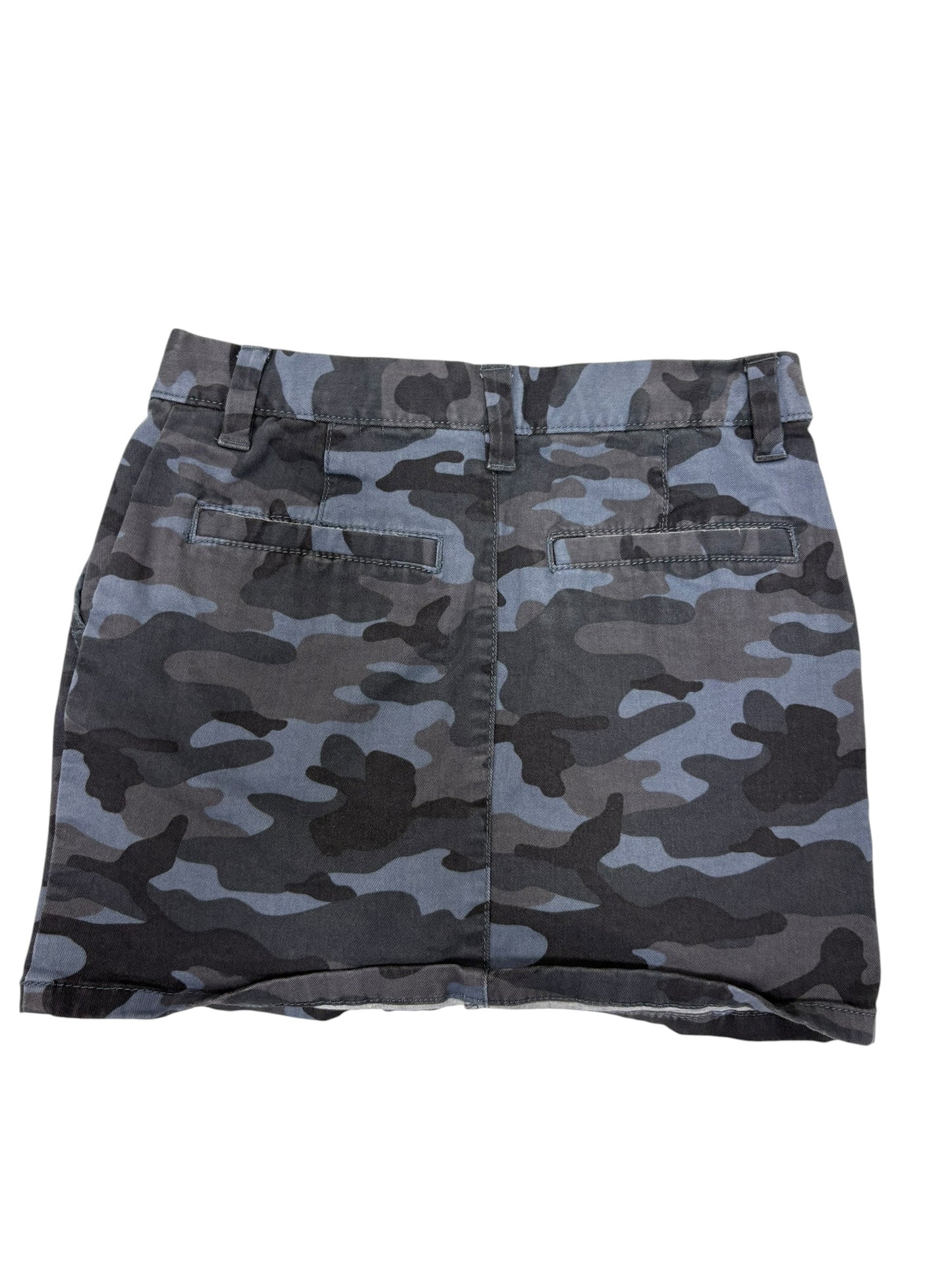 Girls’ Gap Camo Skirt Size 8