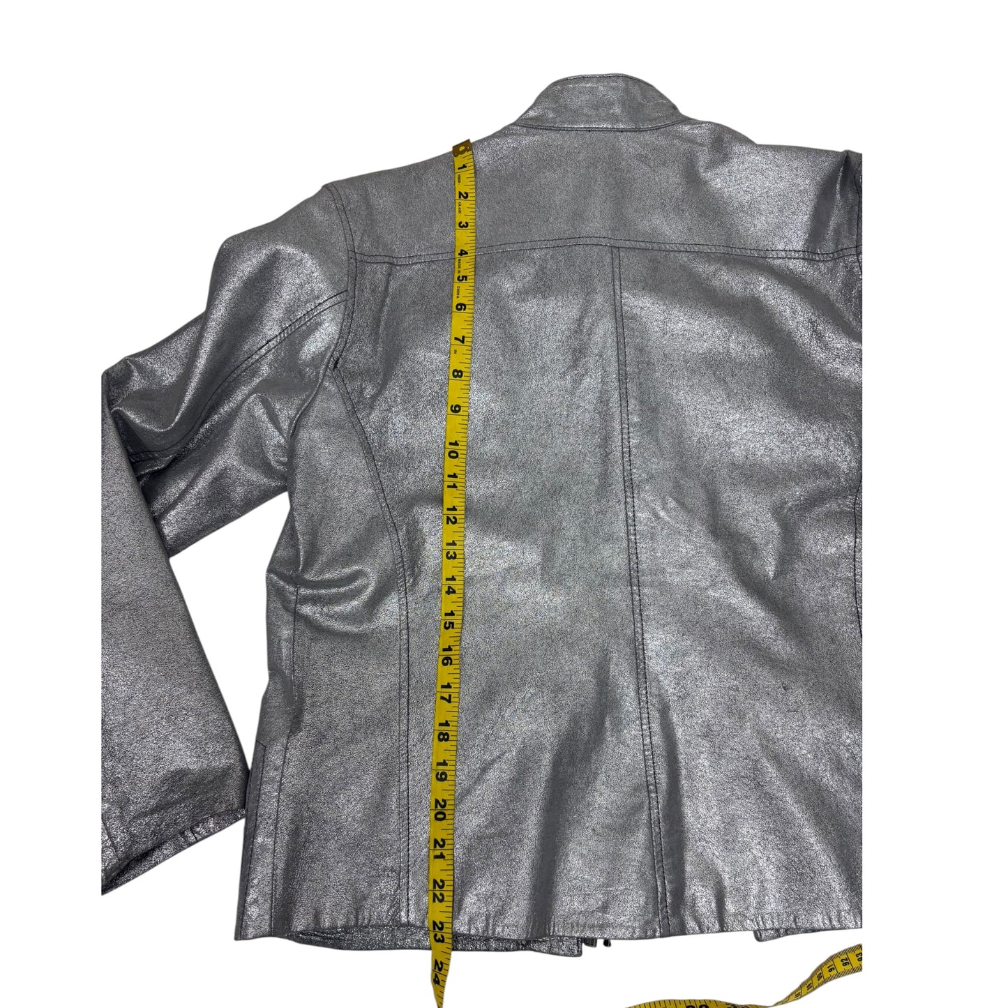 Chico’s Genuine Leather Metallic Silver Moto Jacket Size 1 (Medium 8) Crackle Preloved