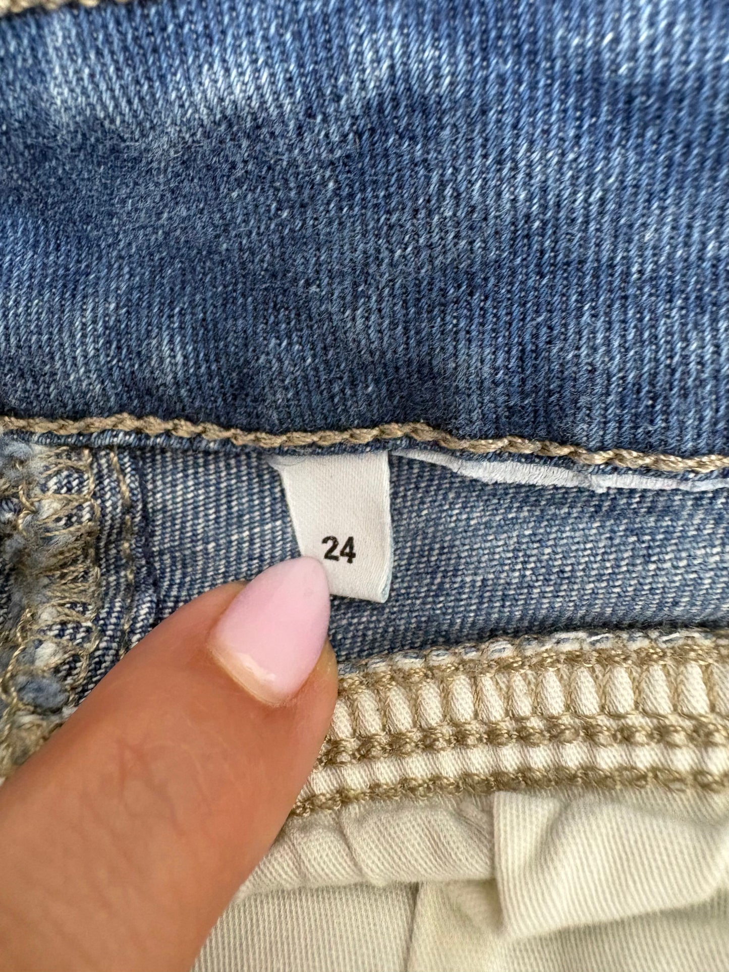 Closed Jeans Women’s Size 24 Medium Wash Straight Leg Candiani Italian Denim Preloved