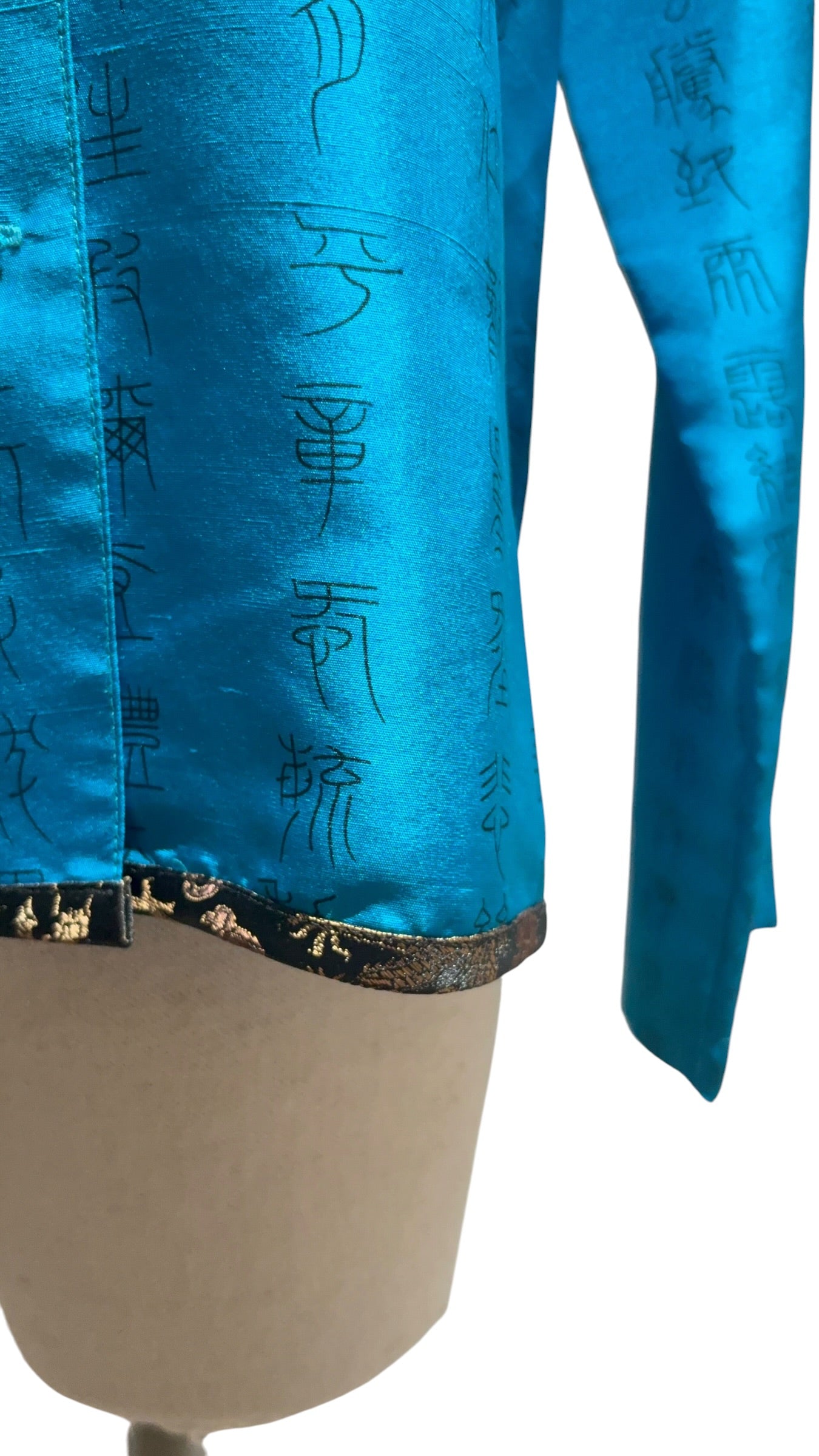 Vintage Chico’s Design 100% Silk Shirt-Jacket Turquoise Chinese Calligraphy Print Mandarin Collar Brocade Trim Size 0