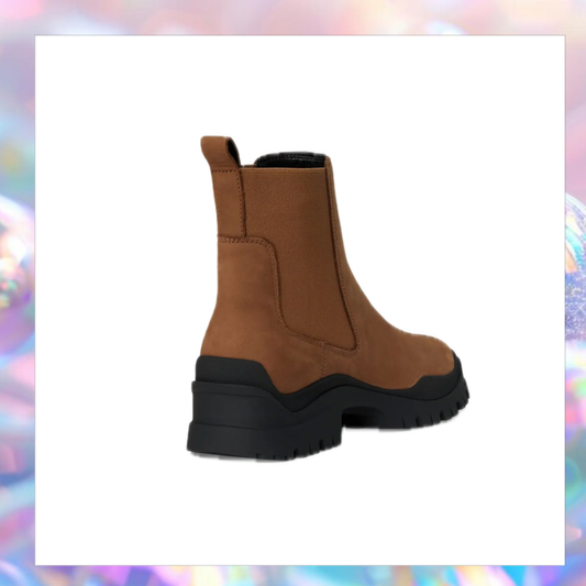 Farris - Marc Fisher