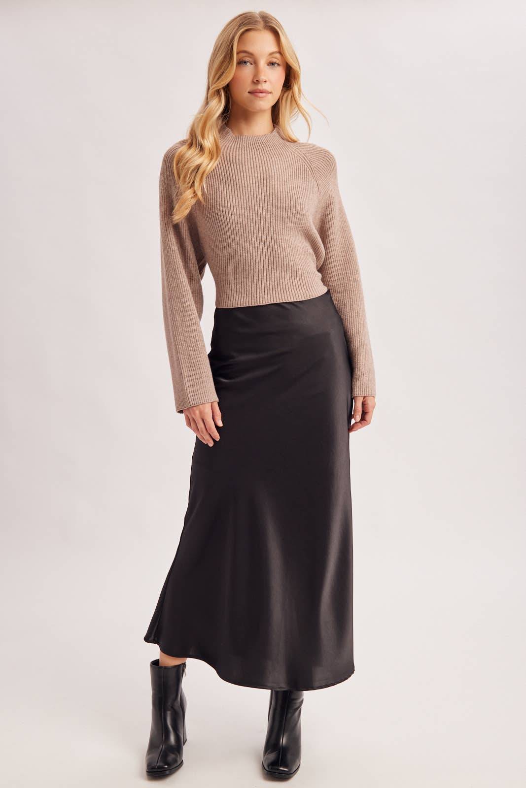 MOCK NECK OPEN BACK RIBBED KNIT TIE SWEATER TOP