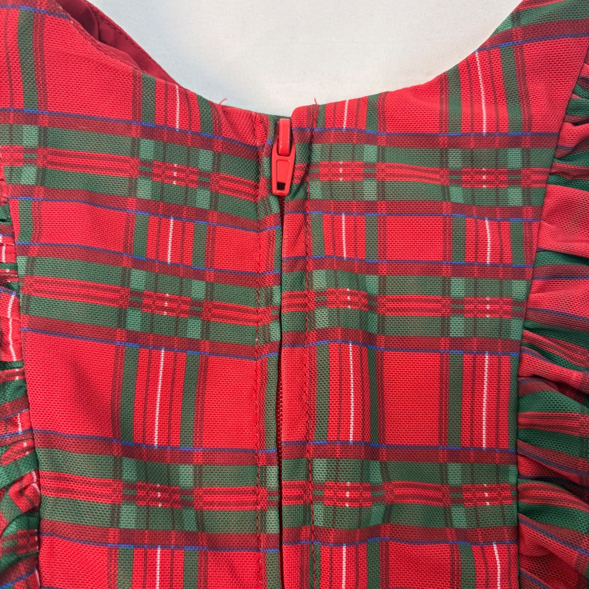 Pippa & Julie Girls' Red and Green Plaid Ruffle Dress with Tulle Underskirt NWOT